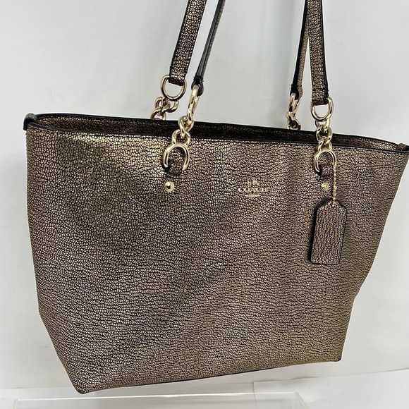 Coach Handbags - Coach Sophia Gold Black Pebbled Leather Zip Shoulder Tote Bag